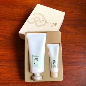 THE HISTORY OF WHOO GONGJINHYANG SEOL BRIGHTENING FOAM CLEANSER SET (220ML)
